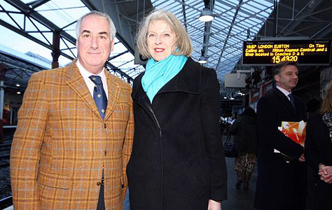 Image for Home Secretary meets to discuss HS2