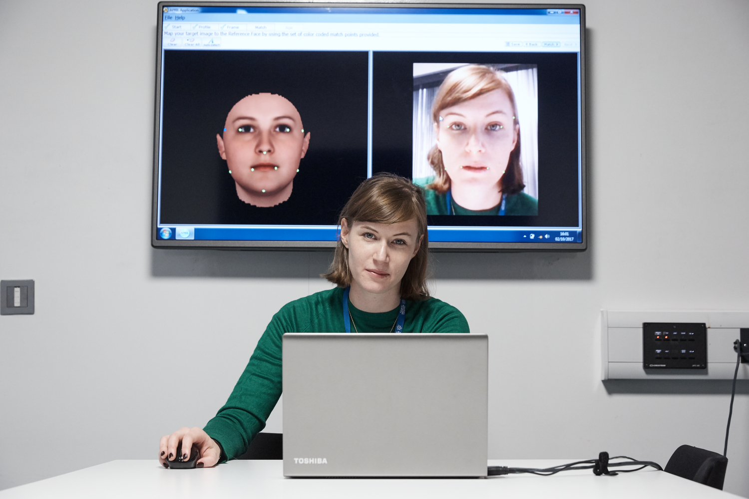 PhD student Sofia Persson prepares the facial morphing system