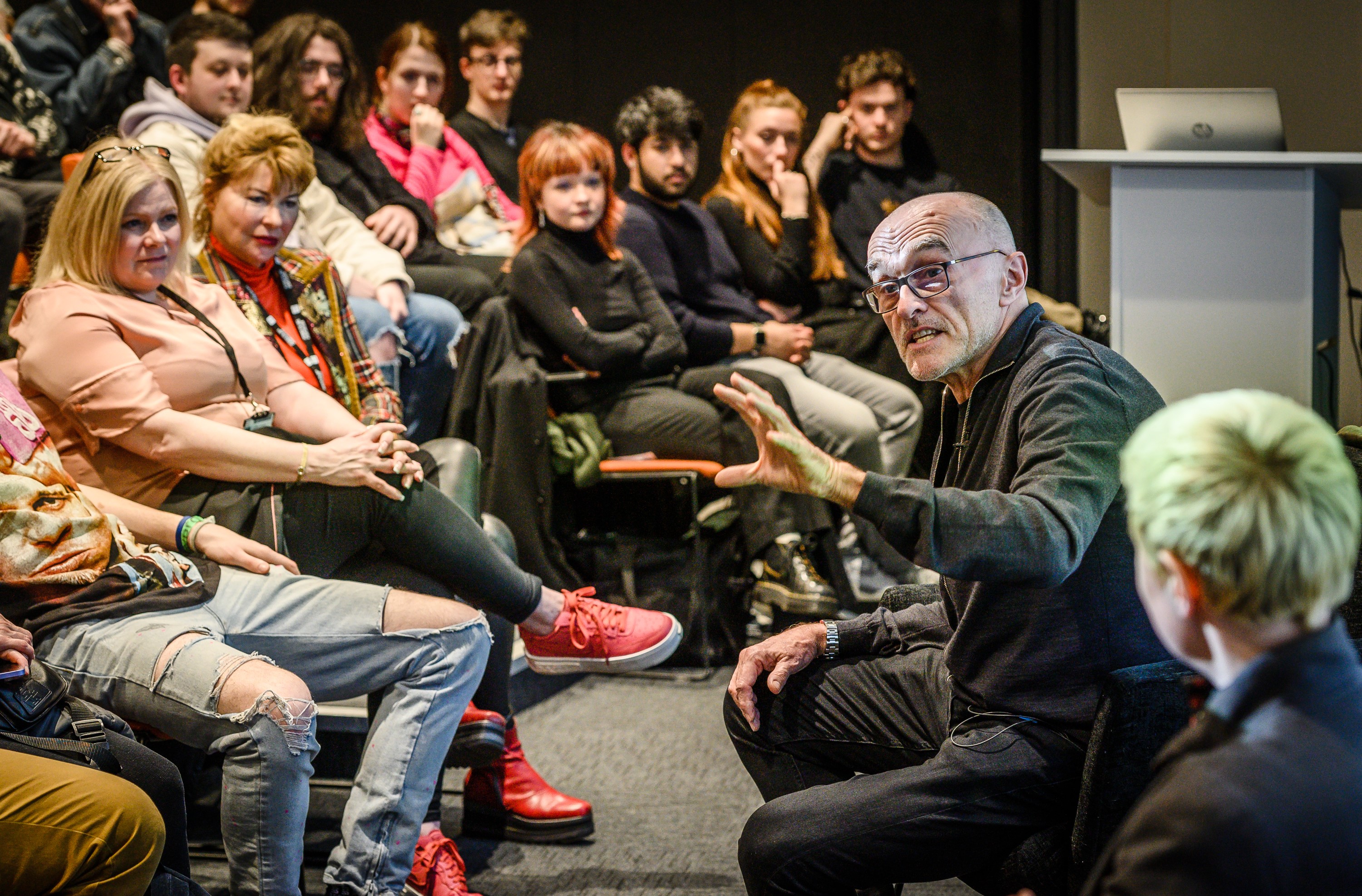 Oscar-winning film director Danny Boyle delivered an inspiring talk and roundtable event with students from the School of Digital Arts (SODA)