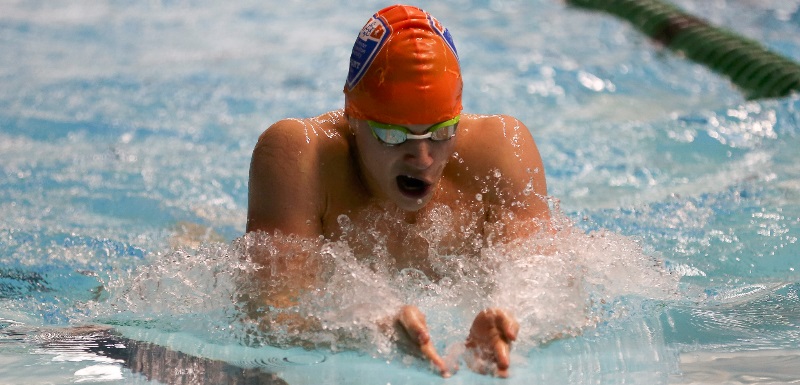 Manchester Metropolitan University and British Swimming signed a Memorandum of Understanding to help student swimmers