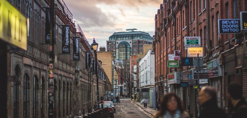 University academics will give evidence to a Commons select committee inquiry into the future of the UK high street